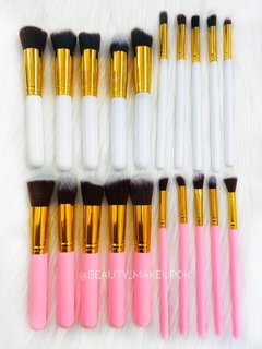 Brochas kabuki con estuche sale