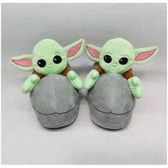 PANTUFA 3D BABY YODA (STAR WARS) TAMANHO (G) 39/41