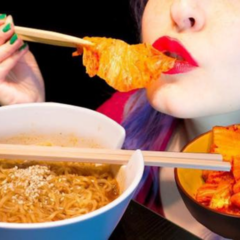 Lamen Miojo Coreano Kimchi Ramyun - ottogi- Nong Shin - comprar online