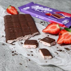 Milka Strawberry - Chocolate & morango - Importado - 100g