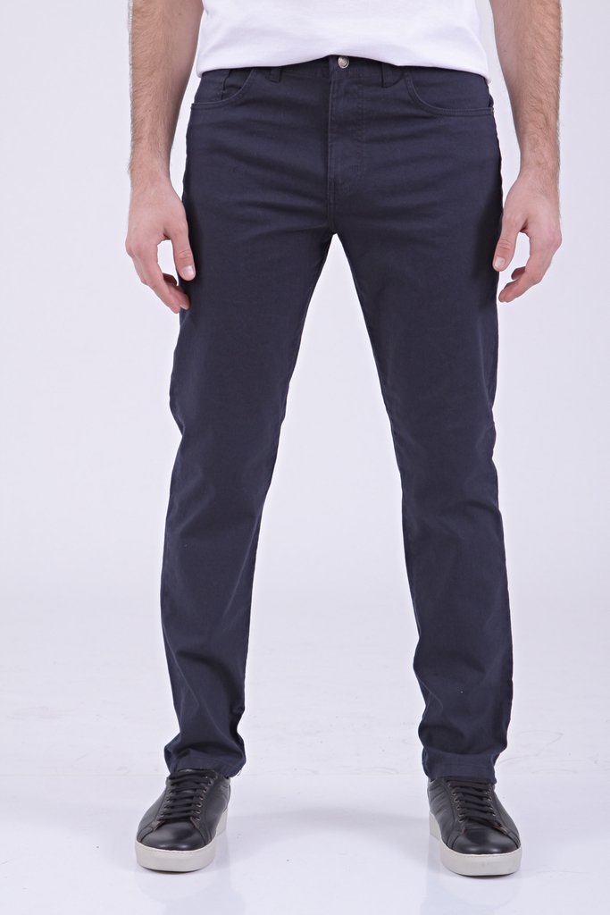 Combinar pantalon azul marino de gabardina hombre sales