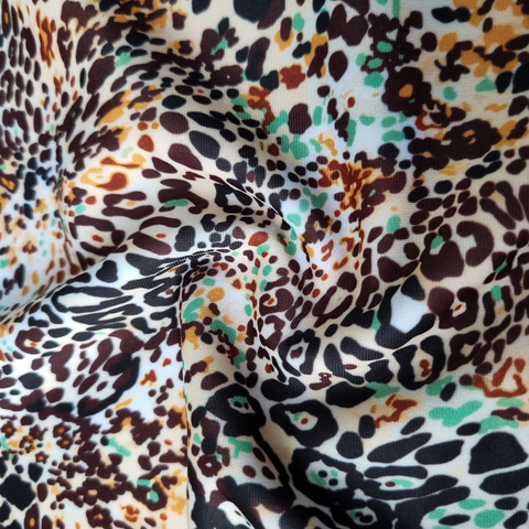 TRICOT ESTAMPADO ANIMAL PRINT