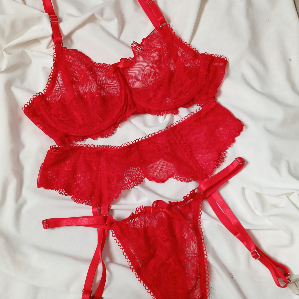 Conjunto de encaje con portaligas best sale
