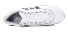 Zapatillas adidas City Cup Originals para hombre, de color blanco con detalles en negro, vista superior.