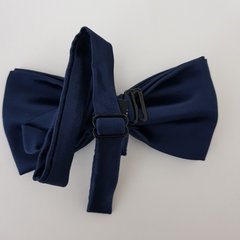Gravata Borboleta Jacquard Lisa Azul Marinho na internet