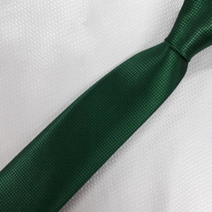 Gravata Slim Jacquard Lisa com Textura Quadriculado Verde Bandeira na internet
