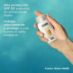 ISDIN FOTO FUSION WATER MAGIC 50ML - GrupoSarti