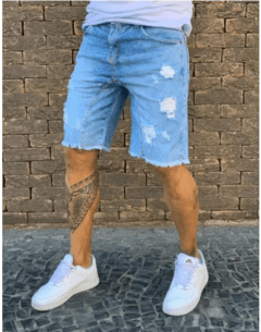 Bermuda Jeans Masculina Destroyed Rasgada na internet