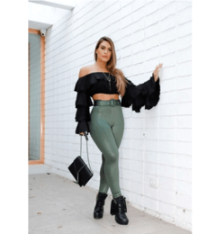 Calça Feminina Prada com Cinto Preto - loja online