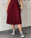 Saia Feminina Midi Plissada em Crepe