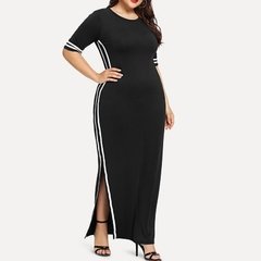 Vestido Longo com Listra Lateral Plus Size - comprar online