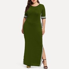 Vestido Longo com Listra Lateral Plus Size - LUKAHE - Moda e Acessórios