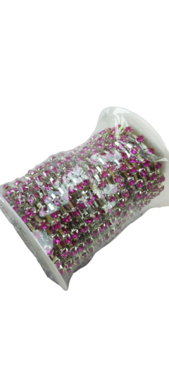 Strass acrilico color 4 mm base plata x 9 metros. en internet