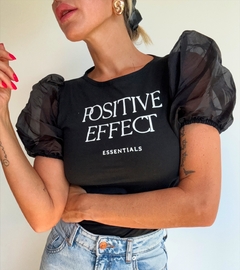 Remera• POSITIVE black•