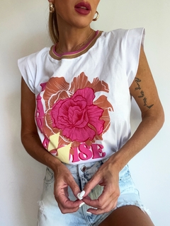 Remera• FLOWER paradise•