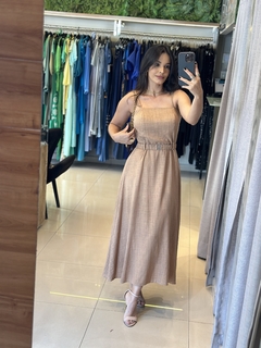 Vestido midi riscas