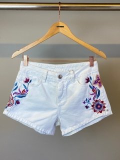 Short Razzo com bordados - Yamada Fashion