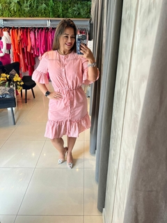 Vestido amarração na cintura na internet