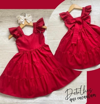 Vestido vermelho ( em tricoline, com laço nas costas )