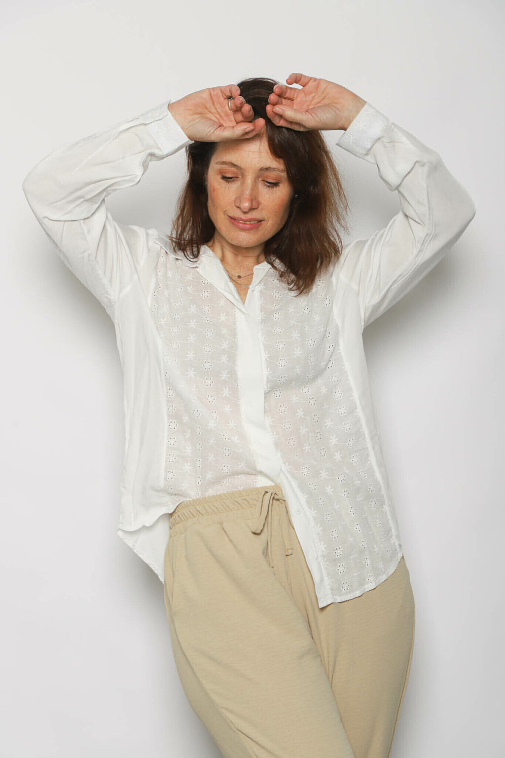CAMISA CON BRODERIE FLORENCIA Comprar en Channa