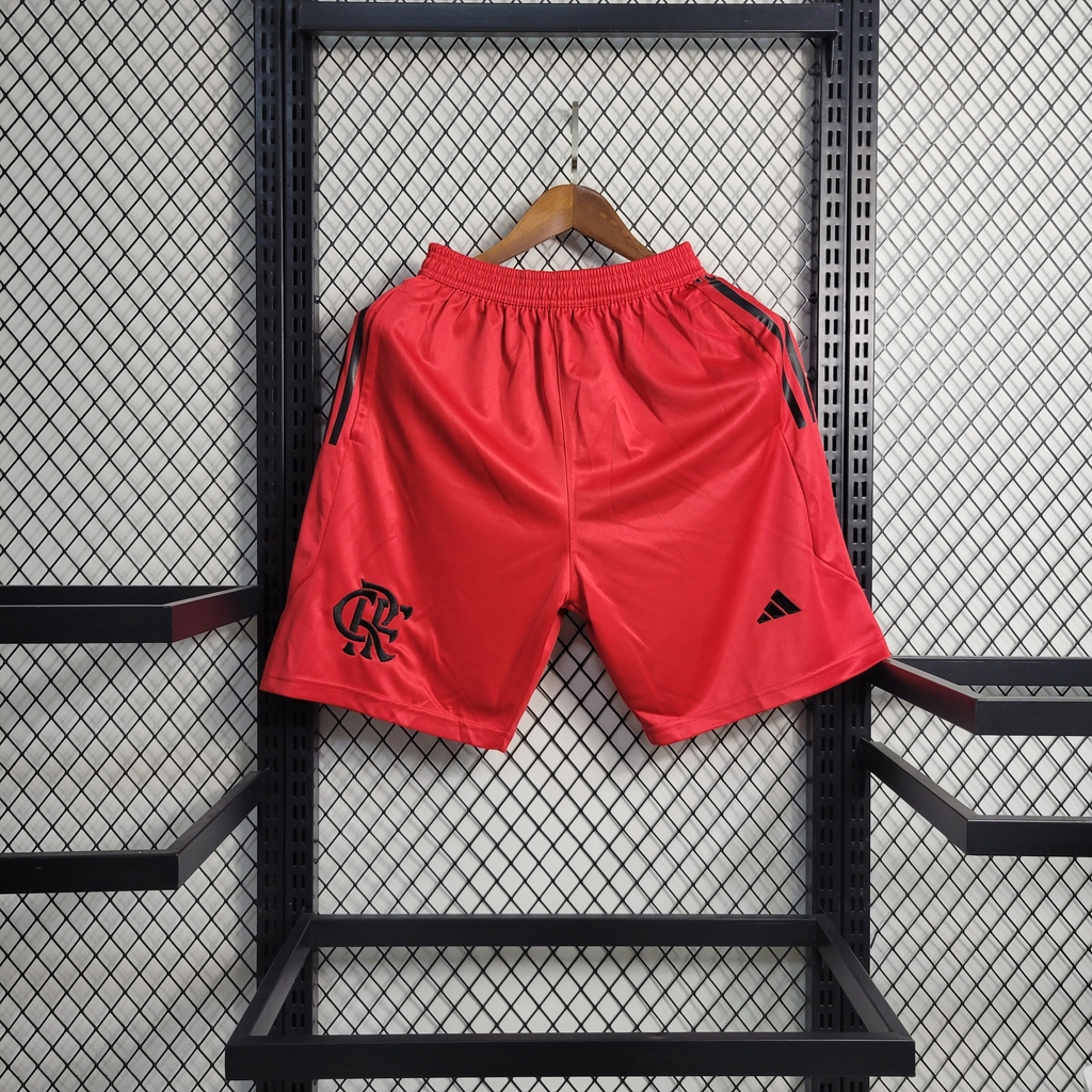 Short adidas com bolso top