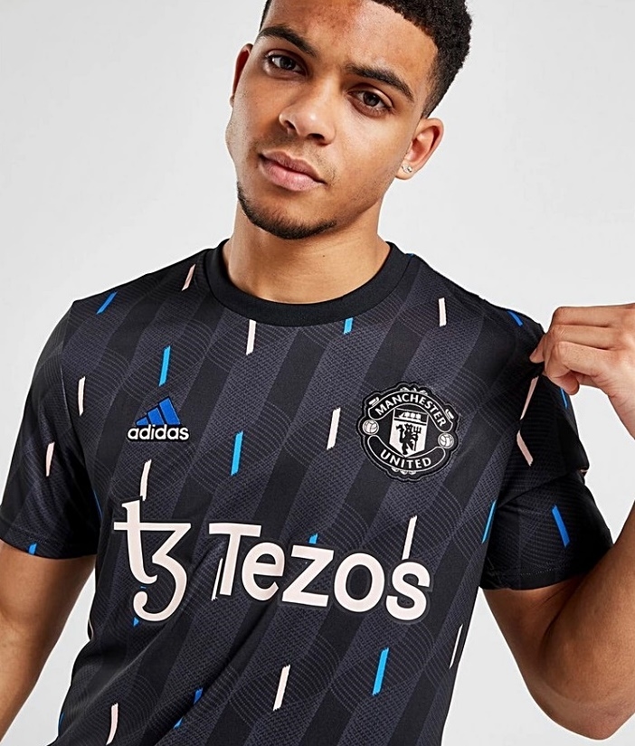 Camisa Pré Jogo do Manchester United 2022/2023