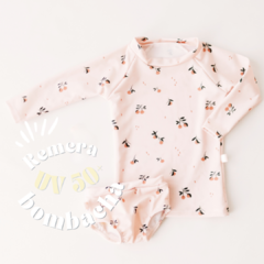 Conjunto UV Remera Peach + bombacha de Baño