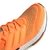 Adidas UltraBoost 21 'Orange' na internet