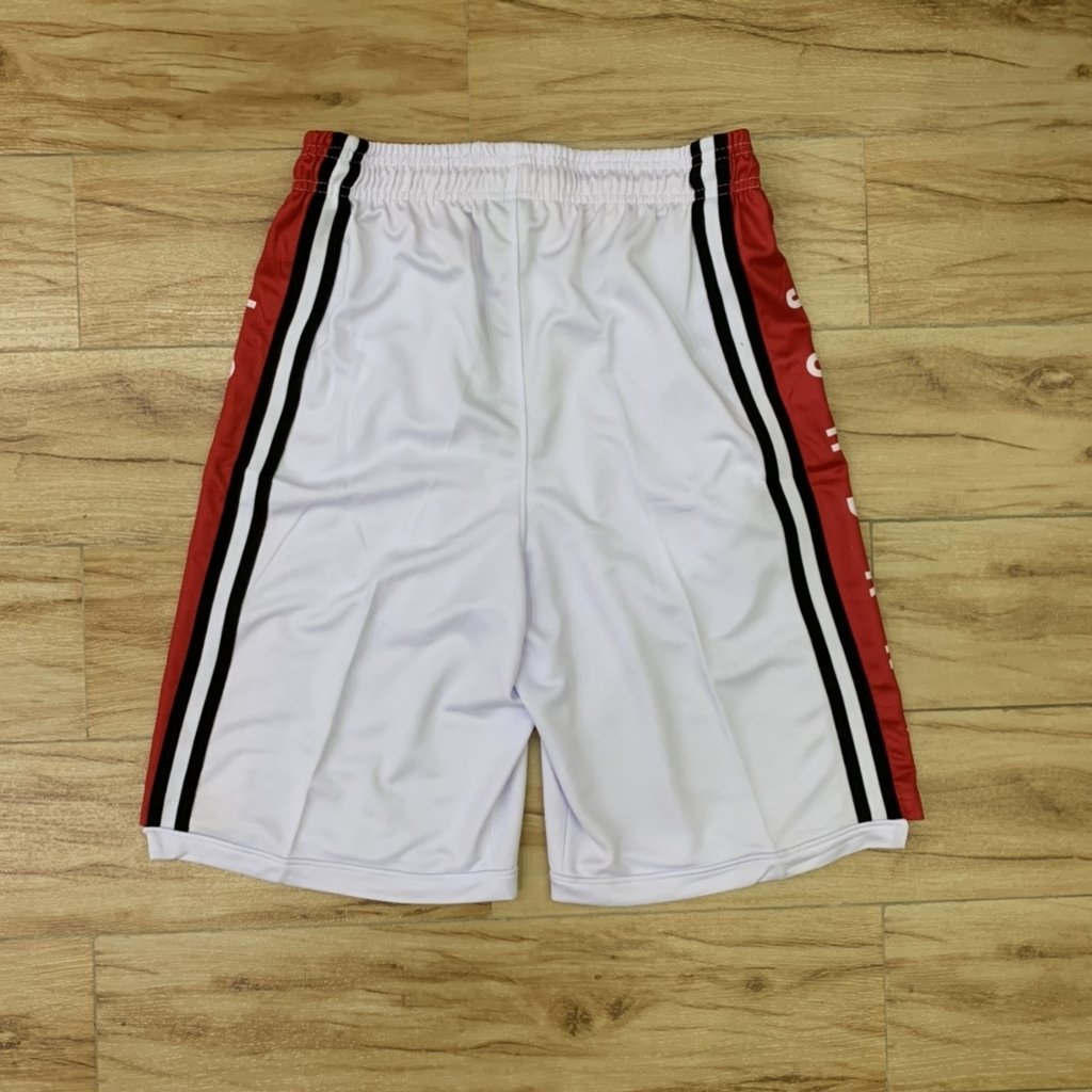 Bermuda jordan cheap branca