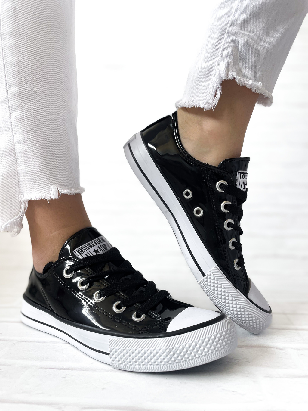 Converse charol negro on sale