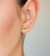 Brinco ear cuff minimalista dourado banhado - comprar online