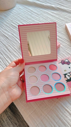 Paleta de maquillaje Kitty