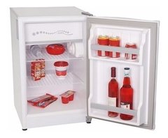 Heladera Sin Freezer Lacar 30mg Capacidad 80 Lts, Rojo - comprar online