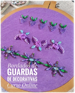 Bordados  de guardas decorativas en hilo y cuentas sobre distintas  tipos de telas,  destacando diversas formas técnicas y colores.