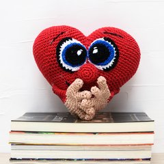 Coração apaixonado em amigurumi - comprar online