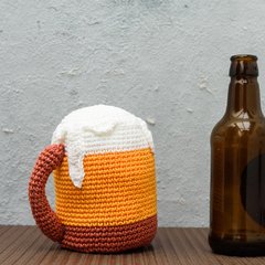 Caneca de chopp em amigurumi - comprar online