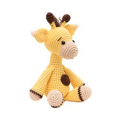 Girafa em amigurumi - Art Familiar Artesanato