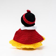 Branca de neve em amigurumi - Art Familiar Artesanato