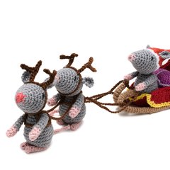 Trenó de Natal com ratinhos em amigurumi - comprar online