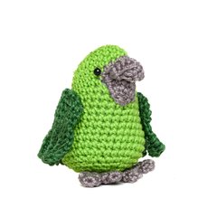 Papagaio verde em amigurumi na internet