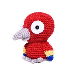 Papagaio vermelho em amigurumi na internet