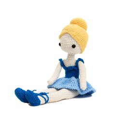 Boneca Bailarina Vitória em amigurumi - comprar online