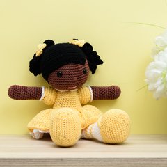 Boneca Mirna em amigurumi na internet