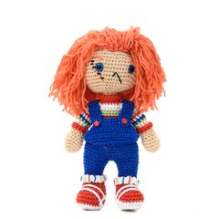 Boneco Chucky em amigurumi