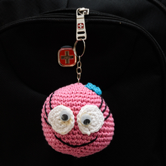 Chaveiro Carinha Feliz Grande em Amigurumi - Art Familiar Artesanato