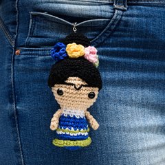 Chaveiro Frida Kahlo em amigurumi - loja online