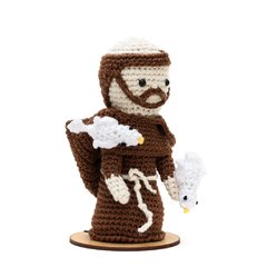 São Francisco de Assis em Amigurumi - Art Familiar Artesanato