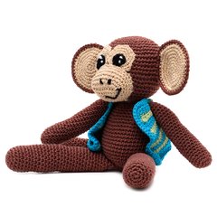 Macaco de colete em amigurumi - comprar online