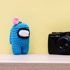 Among Us azul em amigurumi - loja online