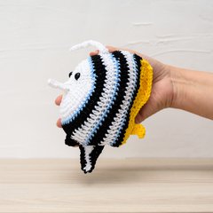 Peixe Acará Bandeira em amigurumi - Art Familiar Artesanato